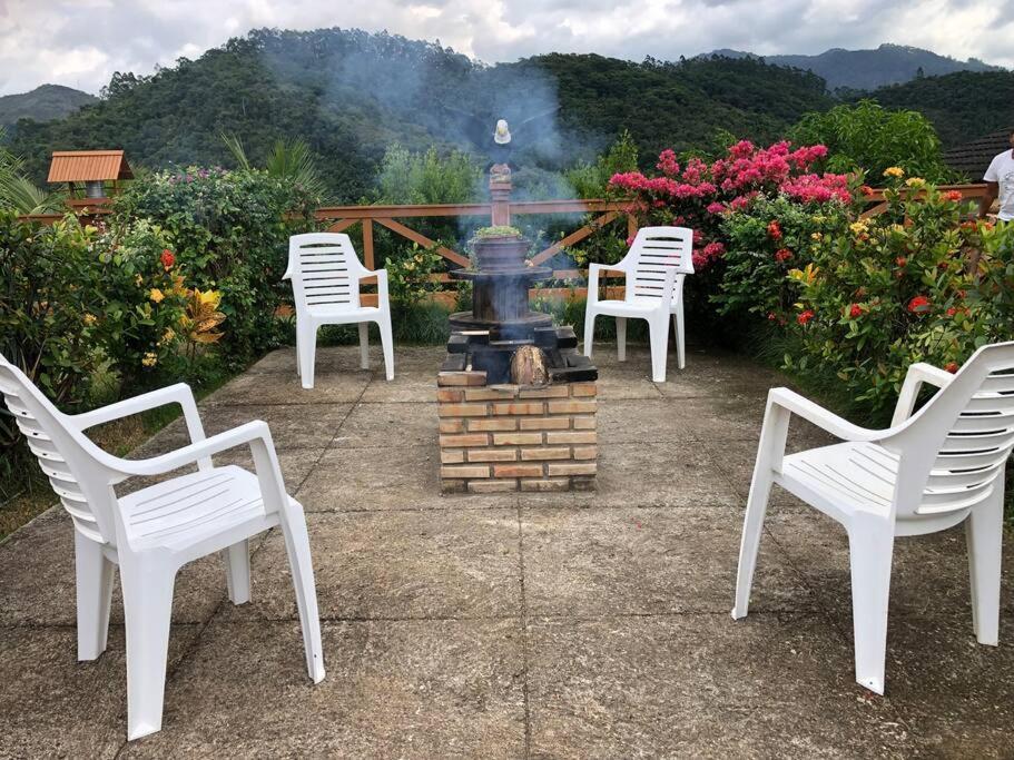 Casa Nas Montanhas Em Domingos Martins Villa Exterior photo